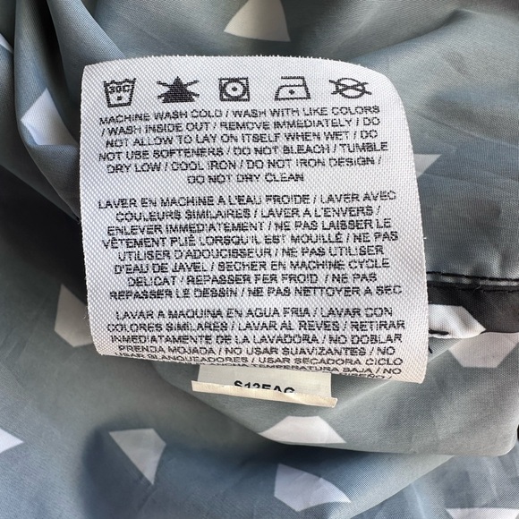 Nike womens cropped black white Print full zip hooded windbreaker jacket size M - Picture 9 of 9